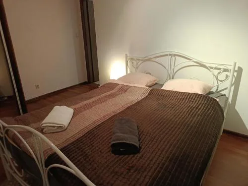 APARTAMENT WILANÓW - SARMACKA 1B
