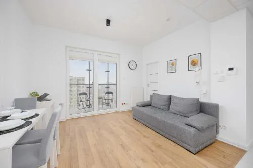 Apartment Kasprzaka near Metro Płocka with AC by Noclegi Renters