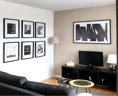 Apartment near Metro Station and Park