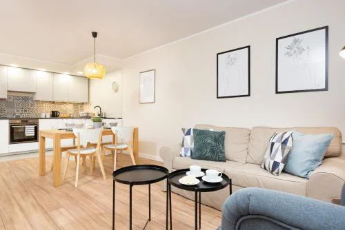 Apartments Warsaw Królewska by Noclegi Renters