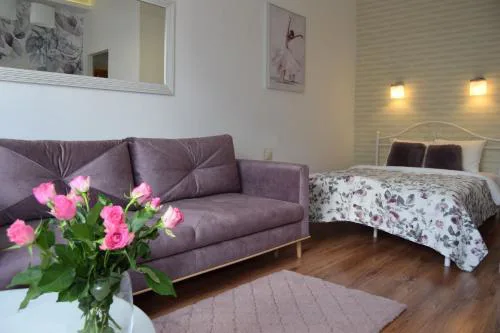 Be my Guest - Krucza Elegant Apartment - Rondo de Gaulle'a Center of Warsaw Metro Wi-Fi