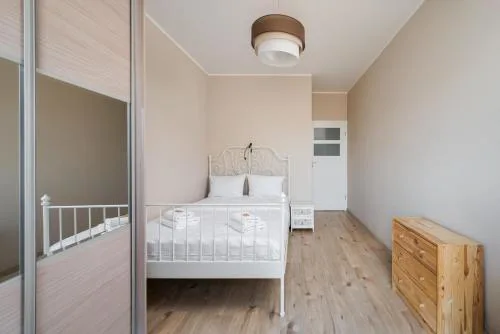Bemowo Lazurowa Comfort Apartment by BookingHost