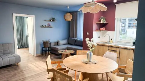 Blue Apartment with balcony - self check-in