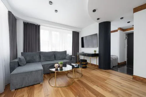 Central Warsaw Apartments near the Palace of Culture and Science by Noclegi Renters