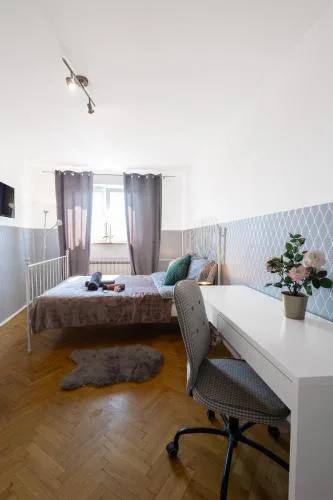 ClickTheFlat Wilson Square Apart Rooms