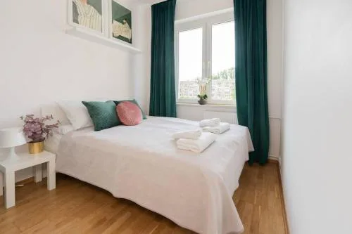 Comfort & City Aleja Solidarnosci