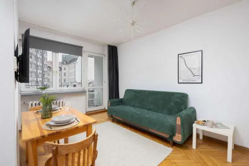 Cozy Studio Daniłowiczowska Near Ogród Saski and Old Town by Noclegi Renters