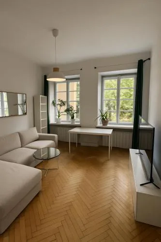 Cozy vibes for tourists - Right inside OLD TOWN