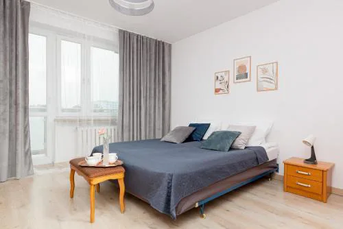 Duplex Apartment near the Airport by Noclegi Renters