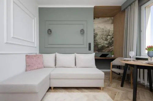 Elegancki Apartament dla 4 osób w Warszawie by Noclegi Renters