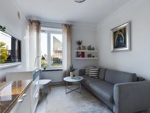 Eleganckie Studio w Centrum Warszawy by Noclegi Renters