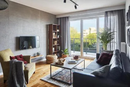 Elegant Apartment Żoliborz Arkadia by Renters Prestige