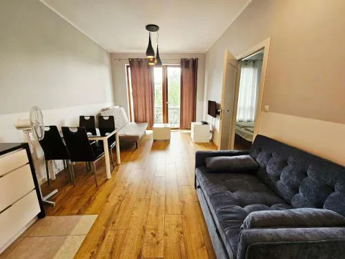 FIRST -- Green Żoliborz Apartment 4