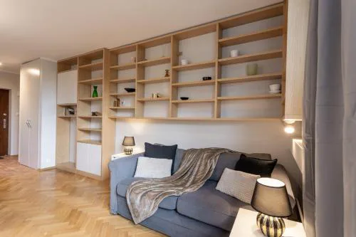 Golden Apartments Warsaw - Sunny & Comfortable Apartment in City Center, Zamenhofa