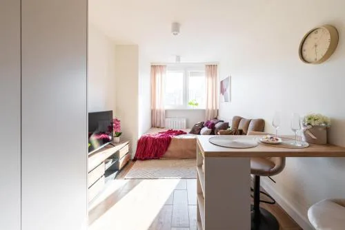 Grzybowska 30 - Red - Better Rental
