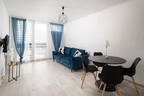 Grzybowska Blue City Centre Apartment by BookingHost