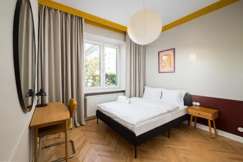 Hala Mirowska Spacious Apartment by BookingHost