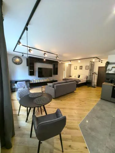 Loft studio KWADRAT Jerozolimskie