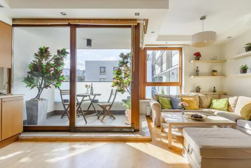 Lumina stylish 3-rooms apart in Warsaw