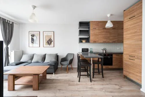 Matisse Cosy Apartment by BookingHost