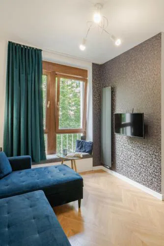 MKI Apartments - Chmielna 73 C B&B Warsaw City Center Apartment
