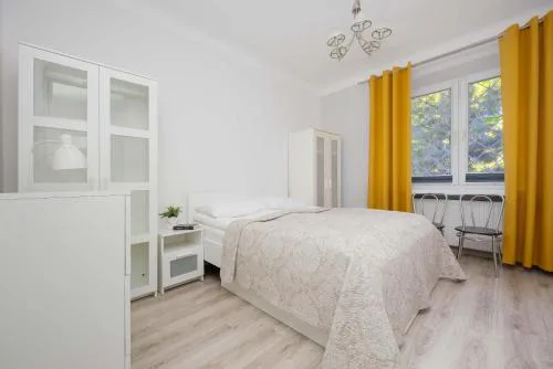 Modern & Bright Apartment Promenada Park Mokotów Warsaw by Noclegi Renters