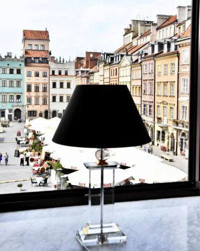 MONDRIAN Luxury Suites UNESCO Old Town