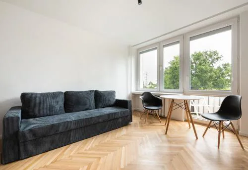 Nowa Praga Standard Apartment by BookingHost