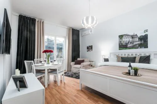Nowy Świat Cozy Apartment Warsaw by Noclegi Renters