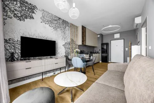 Ochota Apt - Parking, Balcony, AC - by Rentujemy