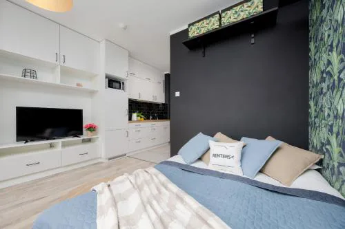 Piękne Studio z Balkonem dla 2 osób w Warszawie by Noclegi Renters