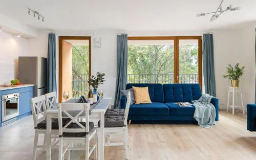 Puławska 221 - Colorful Apartment with Balcony by Noclegi Renters