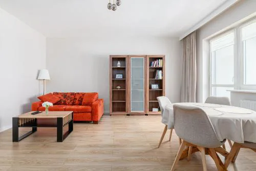RentPlanet - Apartament Ulrychów