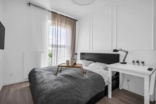 Rondo Daszyńskiego Apartments N1 - Parking, 8th Floor, City View, Subway - by RENTUJEMY
