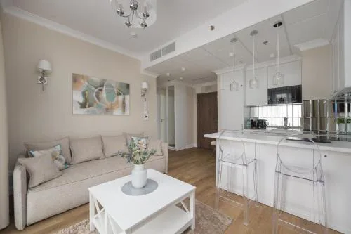 Sand Crystal Premium Apartment by BookingHost