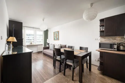 Solec Powiśle Apartment with the View by BookingHost