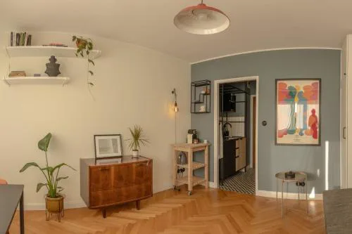 Studio Minimal