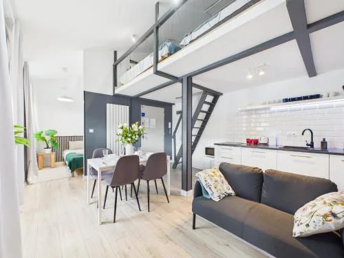 SuperApart Rakowiecka 43a - Dwupoziomowy apartament
