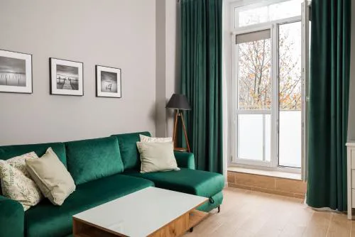 Świętokrzyska Deluxe City View Studio by BookingHost