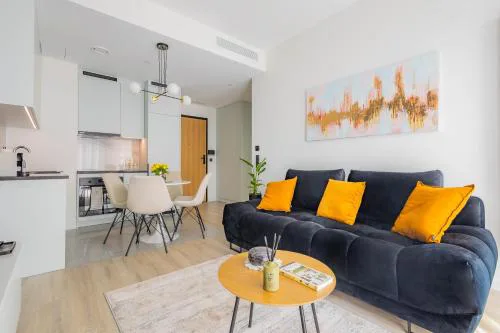 Towarowa Tower Apartment, Free Parking