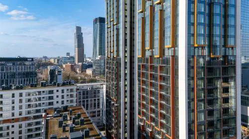 Towarowa Towers Apartments