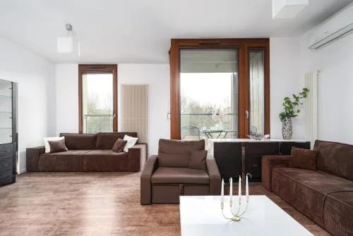 Urban Apartaments - Great Location - City Center - Kolejowa