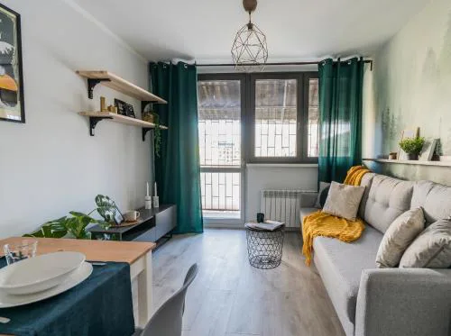 Urban Chic & Great Location & Modern Studio Apartment - #O5