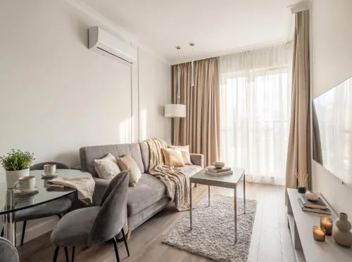 Urban Chic - Great Location- One Bedroom Apartment - Siedmiogrodzka 3