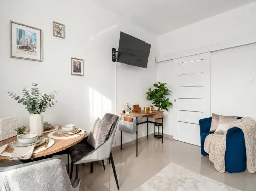 Urban Chic - Studio Apartment - City Center&Orla