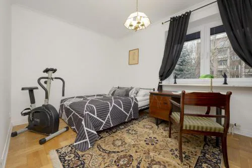 Vintage Apartment Sengera Cichego with 3 Bedrooms by Noclegi Renters