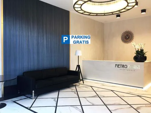 Vista Residence Premium - Free Underground Parking - City Center - Self Check-in