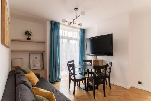 Warsaw Concierge Lipowa