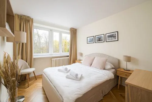Warszawa Powiśle Spacious Apartment by BookingHost