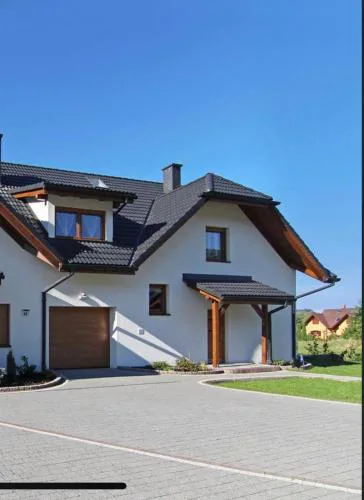 Dom Nad Brennica Pokoje i Apartamenty